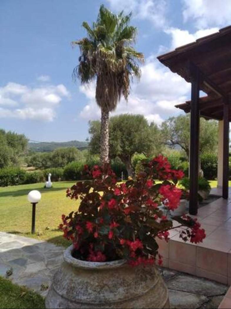 Wonderful Villa With Great View In Posidi-Kalandra Extérieur photo